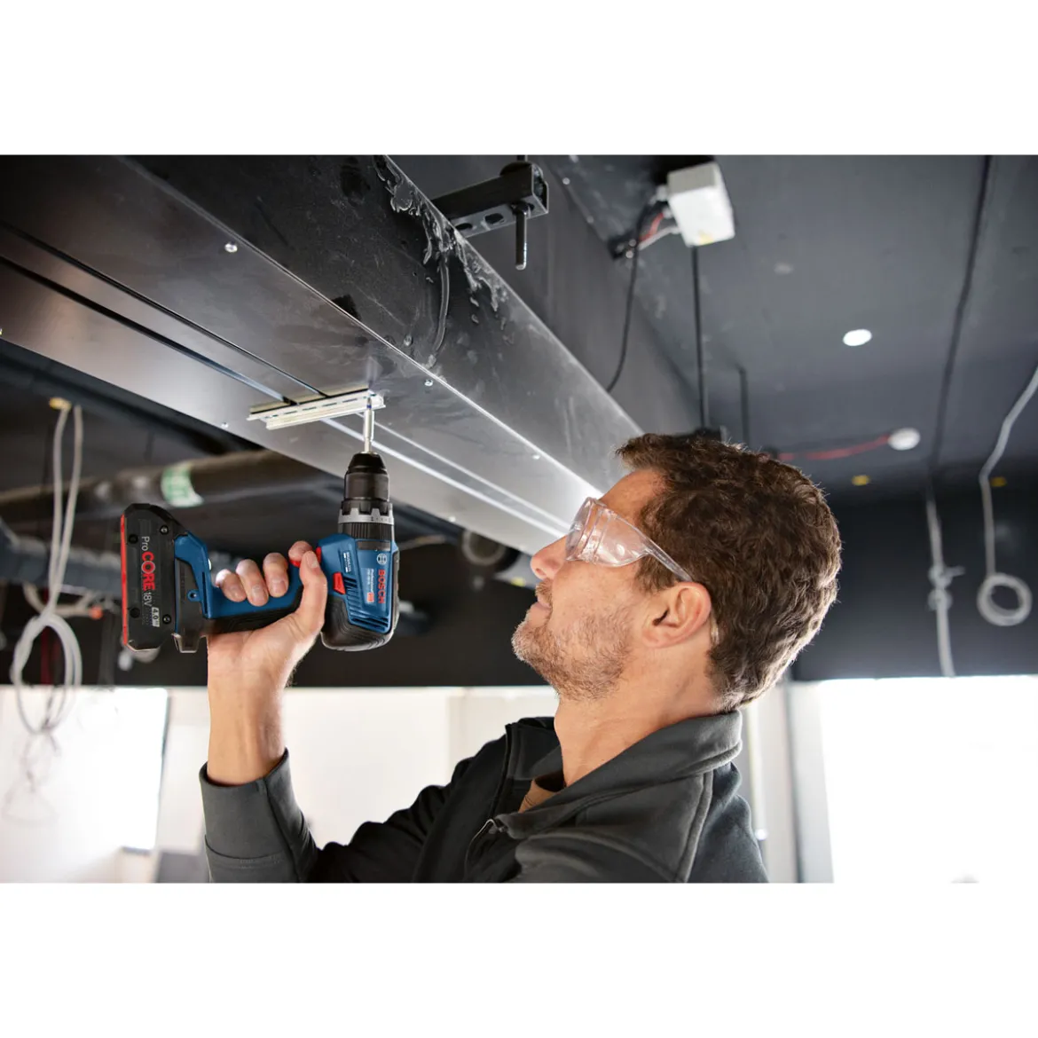 Bosch ProfessionalAkku-Schlagbohrschrauber-Set GSB 18V-55