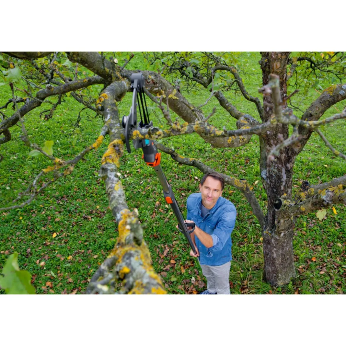 Gardena Baumschere Combisystem Bypass mit Stiel